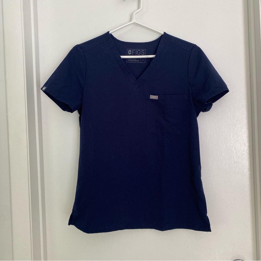 Figs Catarina scrub top
